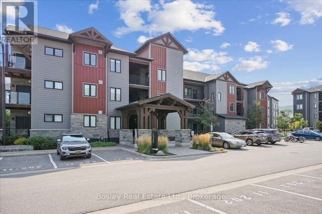 Photo - 11 Beckwtih Ln Unit 303