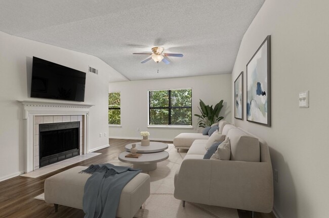 Weston Ranch Apartment Homes