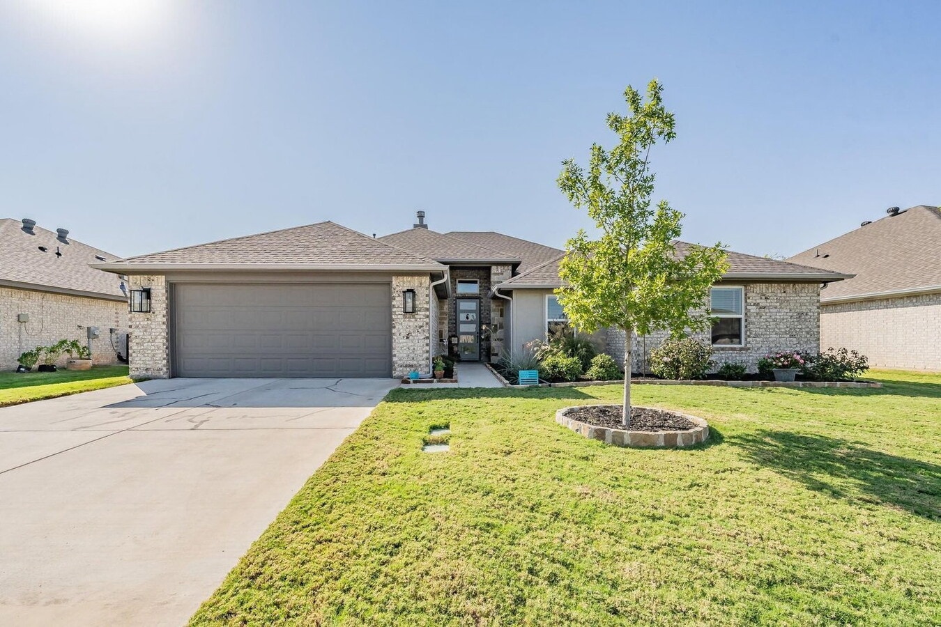 Photo - 412 Brinkley Dr