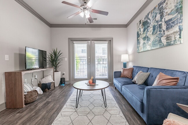 The Manor at Weston apartments — community photo