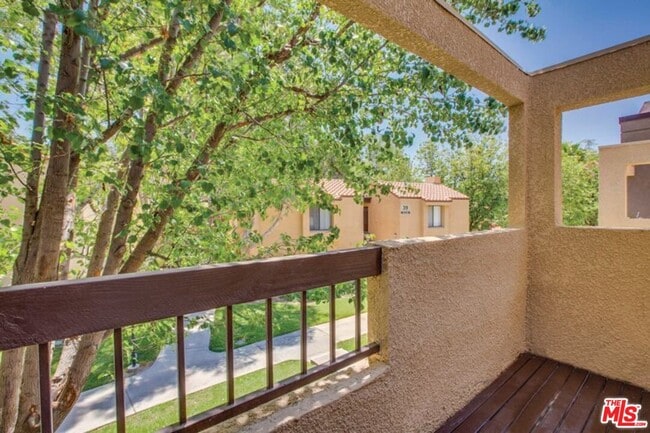 Photo - 5922 Las Virgenes Rd Unit 566