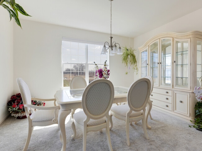 Photo - 1812 Empress Dr