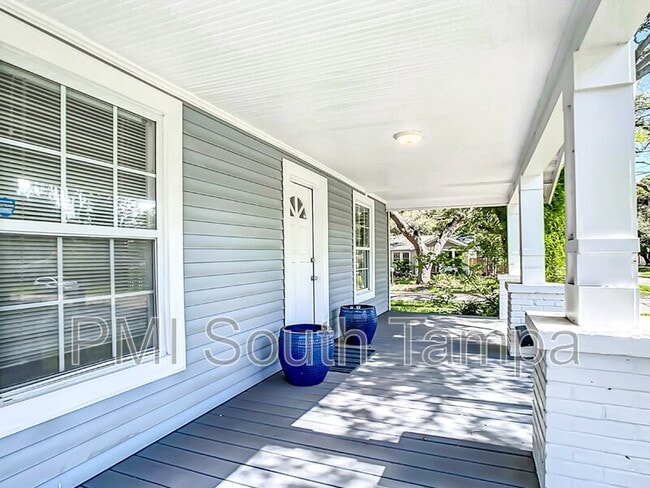 Photo - 375 4th St NW