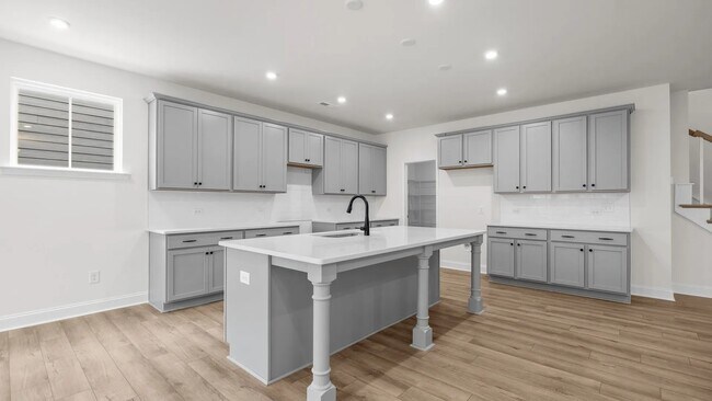 Photo - 2021 Near Pt Rd