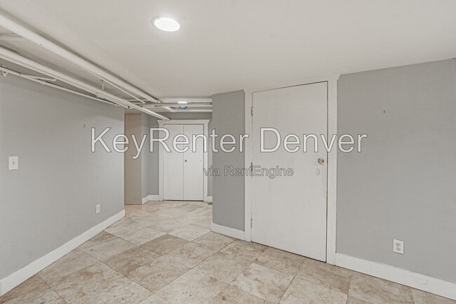 Photo - 945 N Washington St Unidad Apt 100