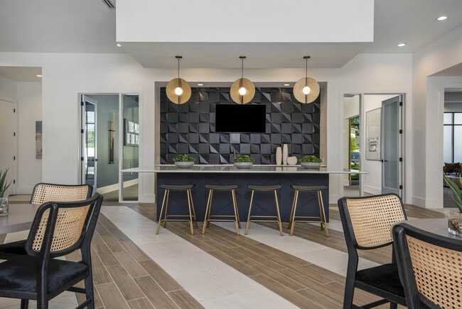 5 - CALIROSA CLUB KITCHEN VIEW