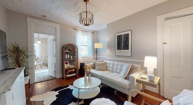 Building Photo - 93 Baxter St Unit 1