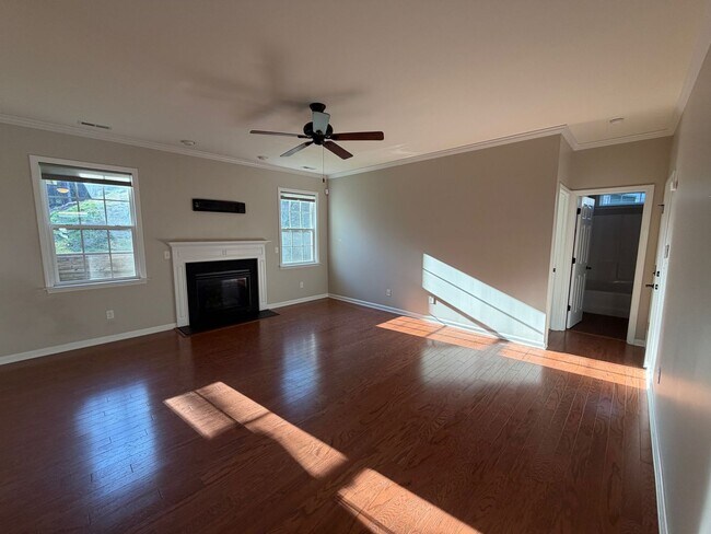 Photo - South AVL - Well Kept, Large Home with Garage