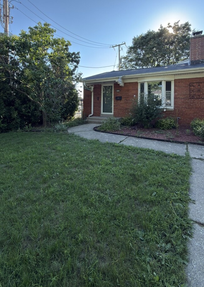 Building Photo - 2737 N 92nd St