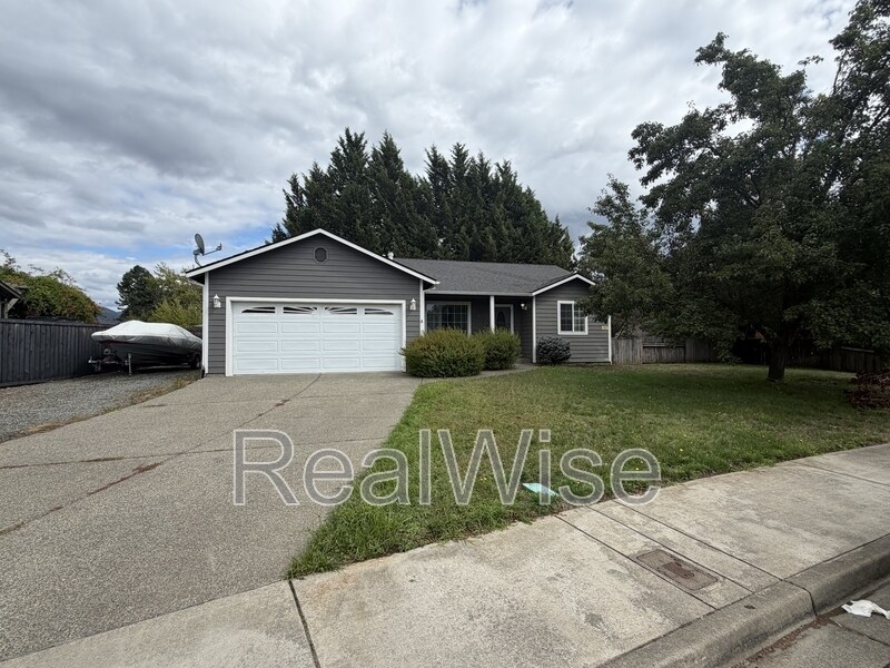 Photo - 985 Sky Lark Ln