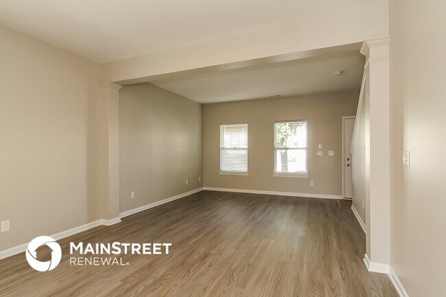 Photo - 10901 Slalom Hill Rd