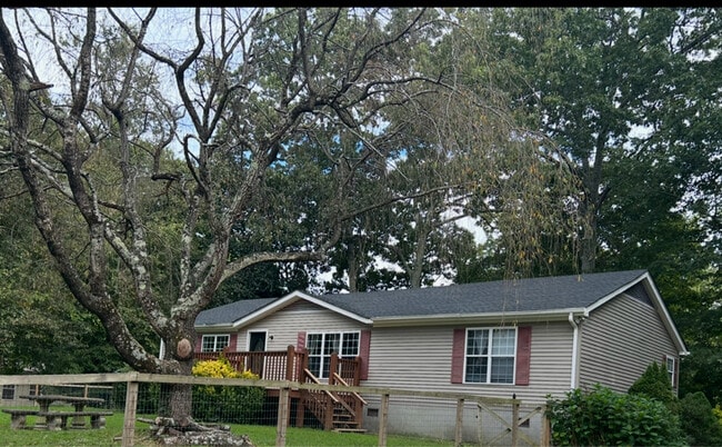 Building Photo - 17 Providence Dr Rental
