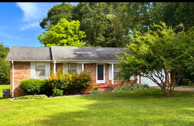 Photo - 203 Fleming Dr Casa