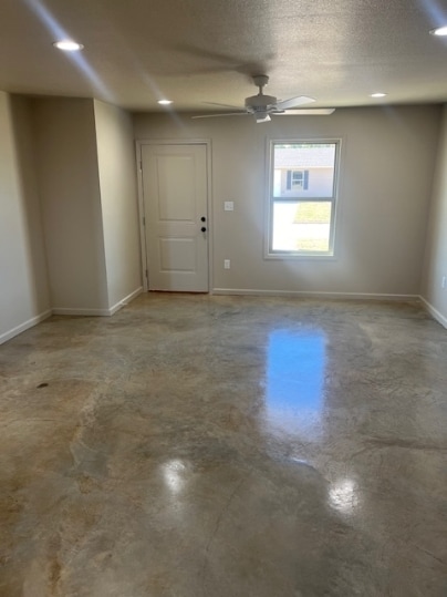 Photo - 823 N 8th Ave