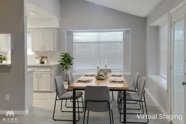 Photo - 2403 Summer Spring Dr