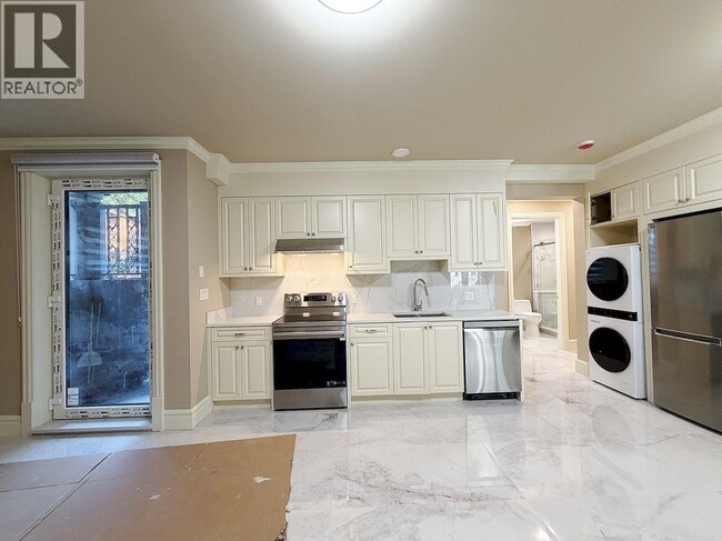 38xx W 36th Ave