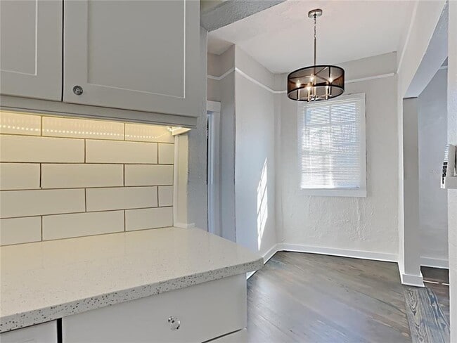 Photo - 2305 W Texas Ave Unit 1