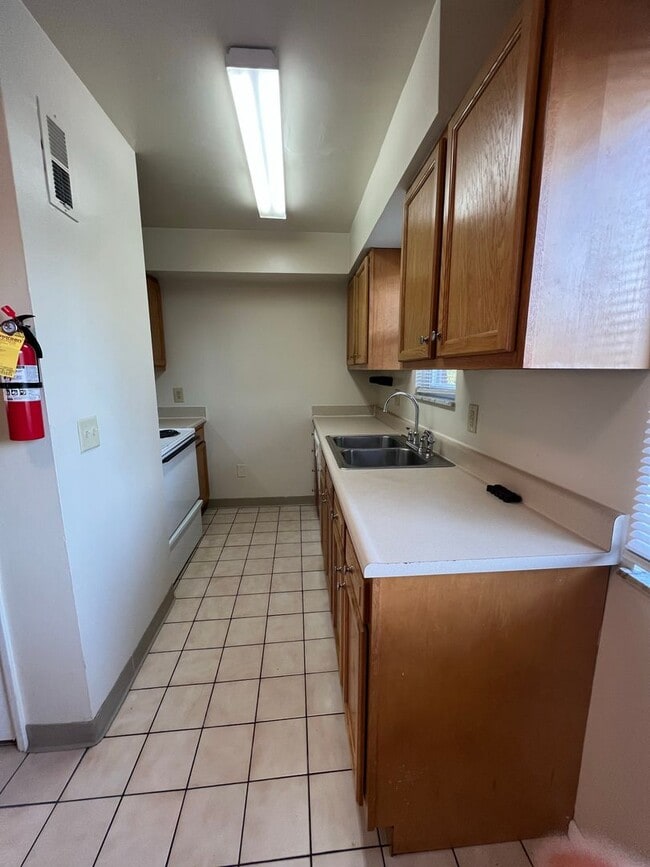 Photo - 300 E 16th Ave Unit EF