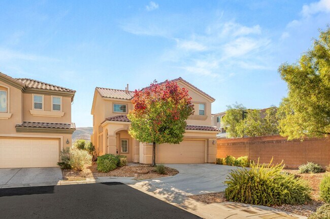 Photo - **MOVE IN SPECIAL! ONE MONTH FREE W/ 14 MONTH LEASE**