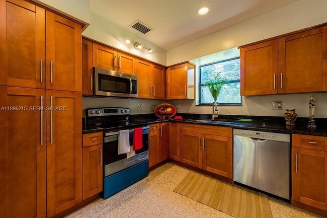 Photo - 7830 SW 99th St