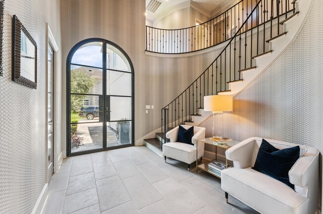 Photo - 7 Marilane St