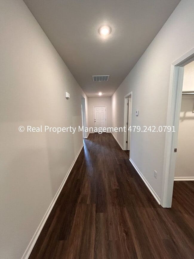 Photo - 10640 Cedar Wy