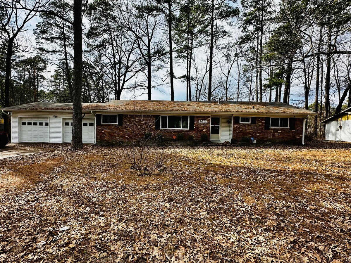 A great 3 Bedroom/2 Bath home in Little Rock! - A great 3 Bedroom/2 Bath home in Little Rock!