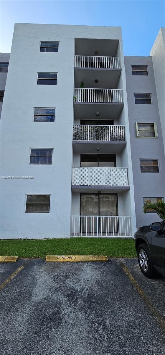 Photo - 8145 NW 7th St Unidad 114 Rental