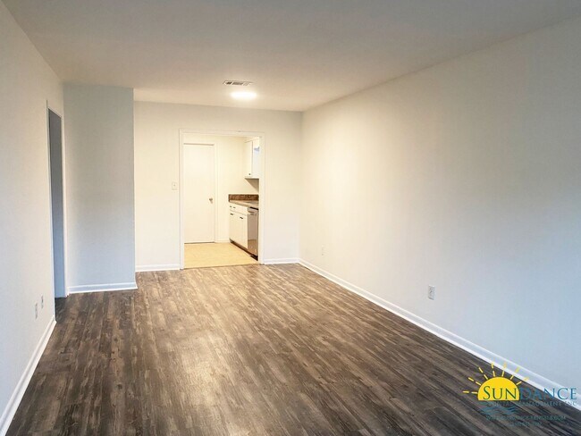 Photo - Charming 2 Bedroom Unit in Gulf Breeze!