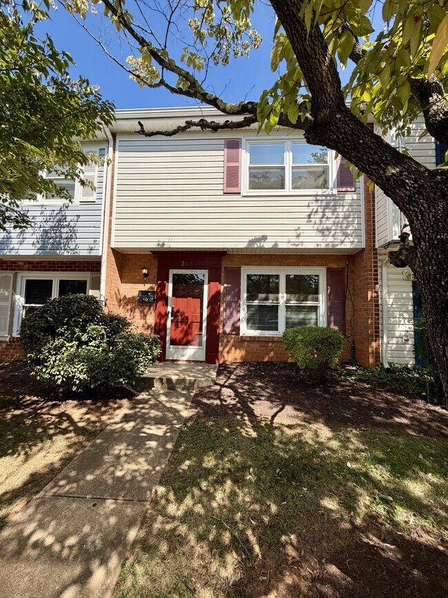 206 Devonshire Rd
