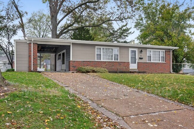 Photo - 4 Saratoga Ct