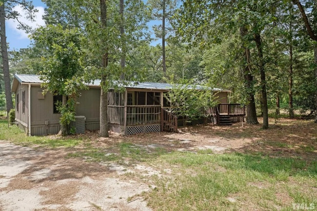 201 Riverview Dr