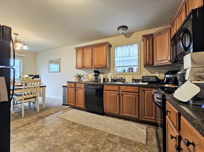 Photo - 29 Christy Ct