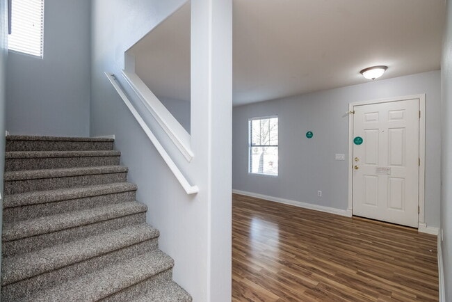 Photo - 16809 W Central St