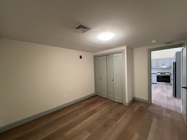 Photo - 160 Seabury St Unit 24