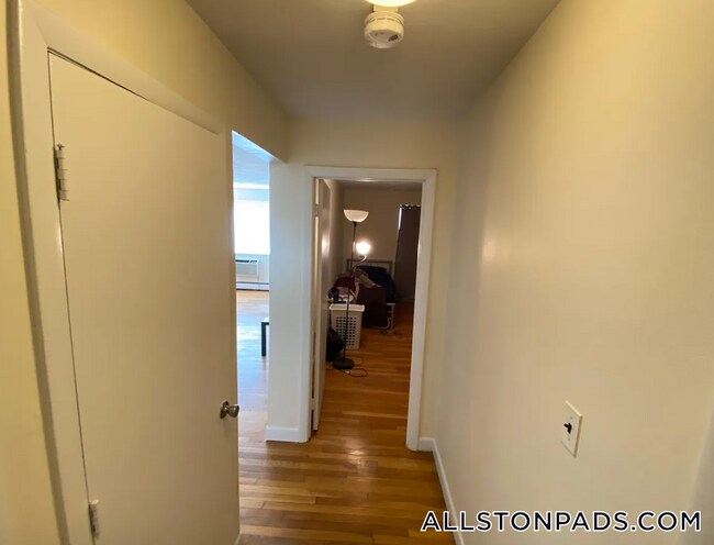 Photo - 75 Gardner St Unit 10