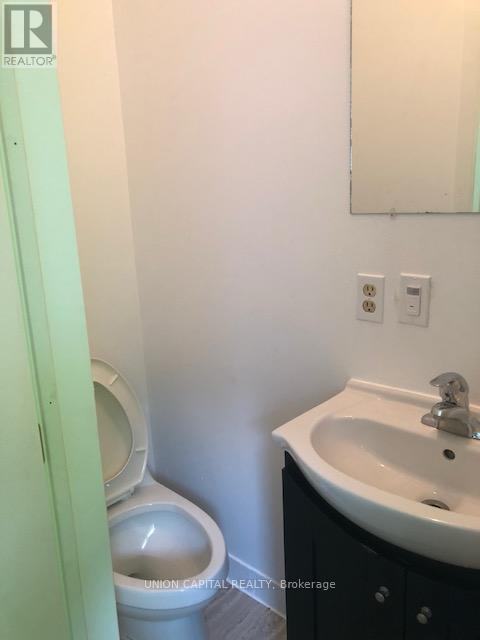 Photo - 97 Byng Ave