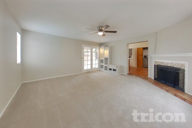 Photo - 3031 W Mercer Ln