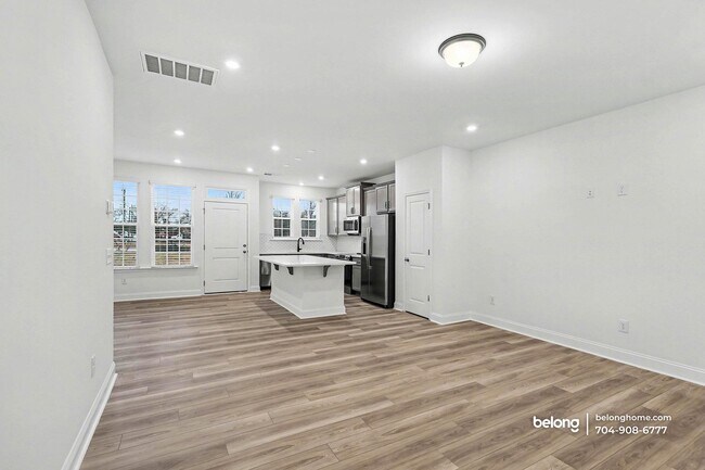 Photo - 2911 Herringbone Rd