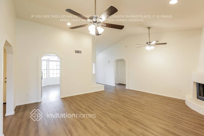 Photo - 1524 W Mission Dr