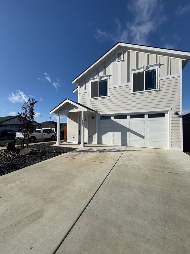 Photo - Peaceful Living Just Minutes from Town