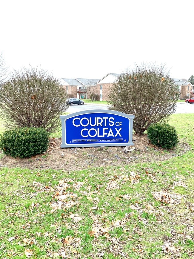 Photo - Courts of Colfax Apartments