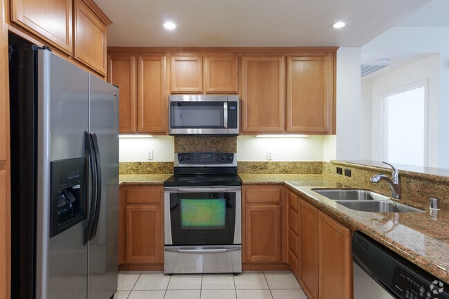 Milán, 2 habitaciones, 2 baños - 1019 pies cuadrados - Cocina - Renaissance Square