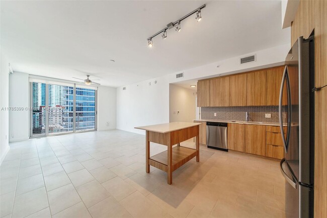 Photo - 2150 N Bayshore Dr Apartment Unit 1211