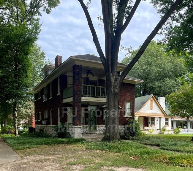 1572 Tutwiler Ave
