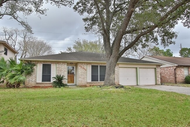 Building Photo - 23914 Wassail Way Rental
