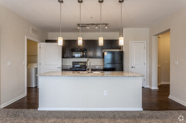 2 BR, 2 BA - 1203 SF