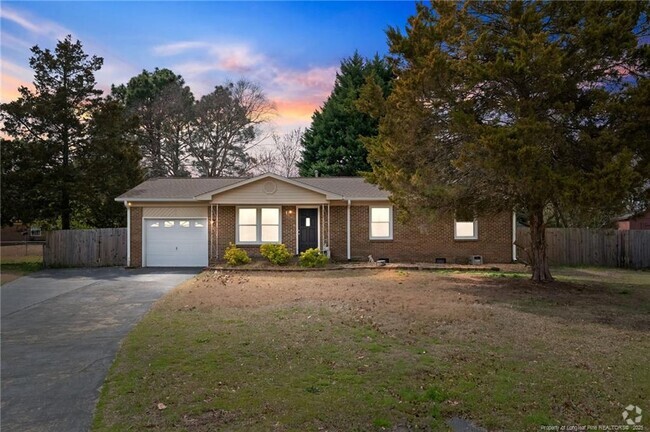 Building Photo - 707 Zircon Ct Rental