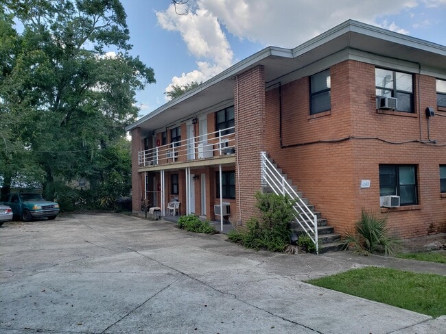Photo - 1205 Lasalle St Apartment Unit 8