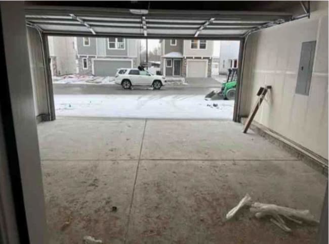 Photo - 5253 Painted Sky View